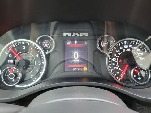 Used 2025 RAM 1500 Big Horn AWD/4WD image 18