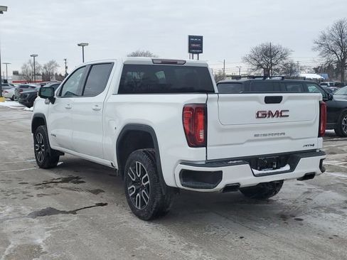 Used 2021 GMC Sierra 1500 AT4 w/ Off-Road Performance Package image 5