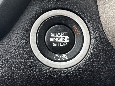 Used 2024 RAM 2500 Laramie w/ Safety Group AWD/4WD image 23