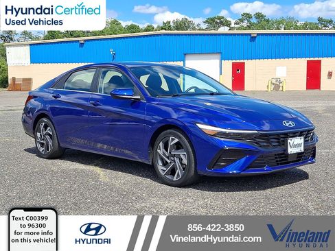 Certified 2025 Hyundai Elantra SEL FWD image 1