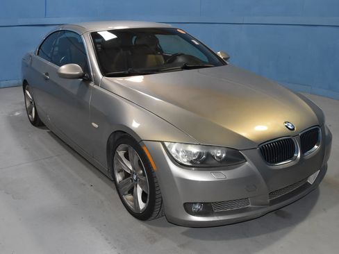 Used 2007 BMW 335i Convertible RWD image 27