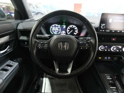 Used 2024 Honda CR-V Sport image 29