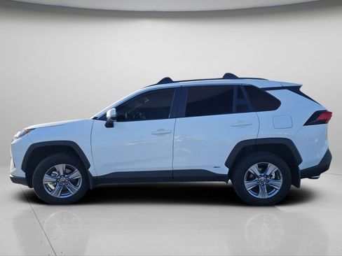 Used 2024 Toyota RAV4 XLE w/ Weather Package image 20