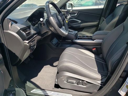 Certified 2025 Acura RDX SH-AWD image 17