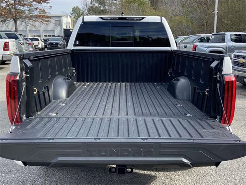 Used 2022 Toyota Tundra SR5 image 8
