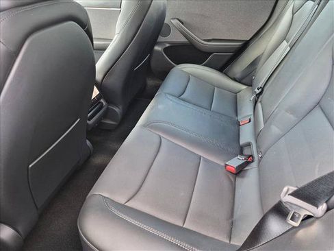 Used 2025 Tesla Model 3 RWD image 17