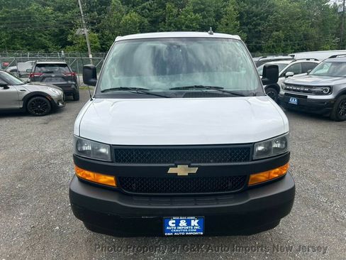 Used 2021 Chevrolet Express 2500 w/ Driver Convenience Package RWD image 4