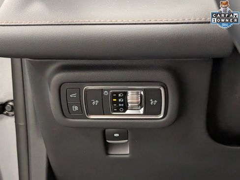 Used 2025 Lincoln Nautilus Reserve w/ Jet Appearance Package AWD/4WD image 23