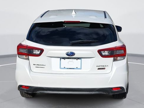 Used 2022 Subaru Impreza 2.0i Sport image 8