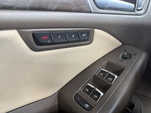 Used 2016 Audi Q5 2.0T Premium Plus w/ Technology Package image 20