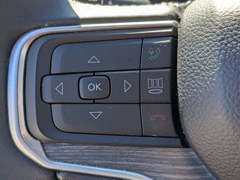 Certified 2024 Jeep Wagoneer L Series II image 17