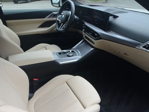Used 2026 BMW 430i xDrive Coupe AWD/4WD image 4
