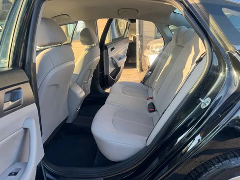 Used 2018 Hyundai Sonata SEL FWD image 11