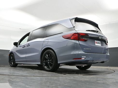 Used 2023 Honda Odyssey Sport image 48