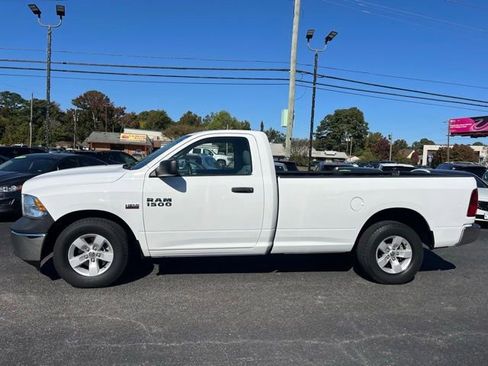 Used 2018 RAM 1500 Tradesman w/ Power & Remote Entry Group image 8