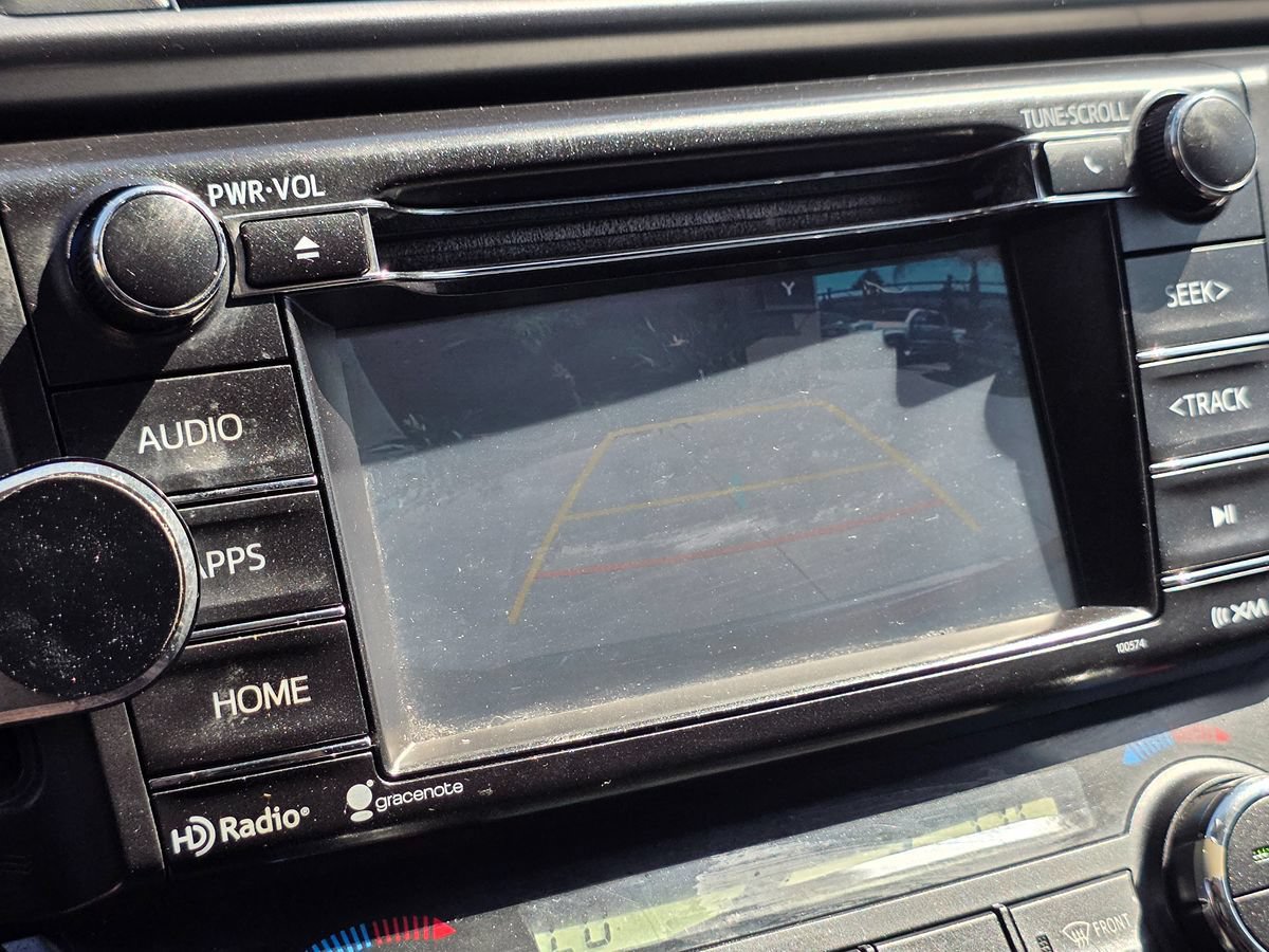 Used 2017 Toyota RAV4 SE FWD image 39