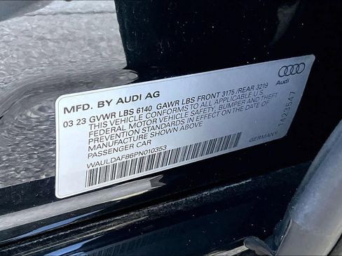 Used 2023 Audi A8 L 3.0T image 34