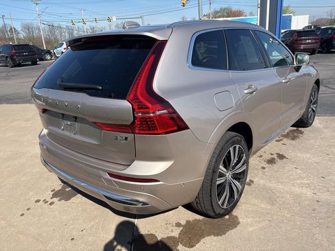 Used 2023 Volvo XC60 B5 Plus w/ Climate Package AWD/4WD image 6