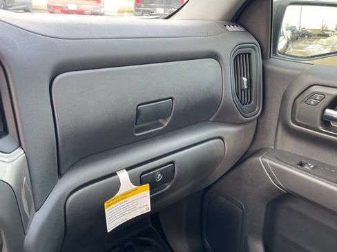 New 2025 GMC Sierra 1500 Pro w/ Convenience Package AWD/4WD image 17
