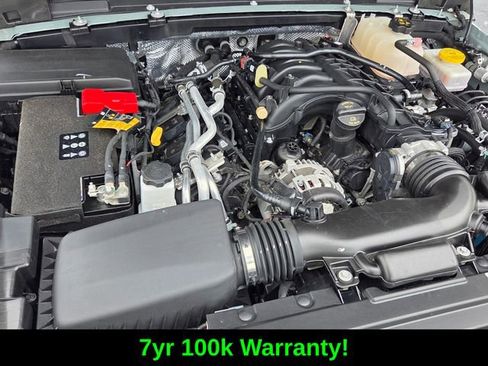 Used 2024 Jeep Wrangler Unlimited Sport AWD/4WD image 10