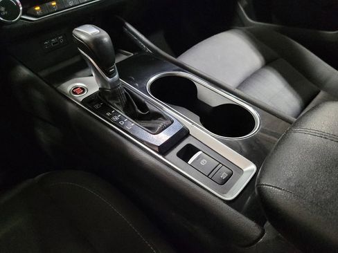 Used 2021 Nissan Altima 2.5 SV w/ SV Premium Package FWD image 26