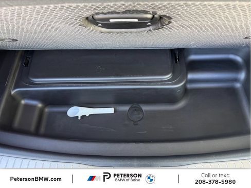 Used 2023 Jeep Grand Cherokee L Summit AWD/4WD image 13
