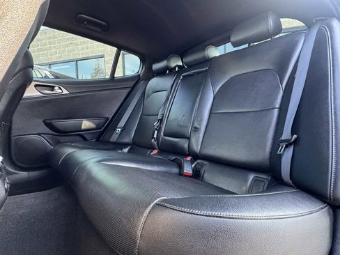 Used 2018 Kia Stinger GT image 41
