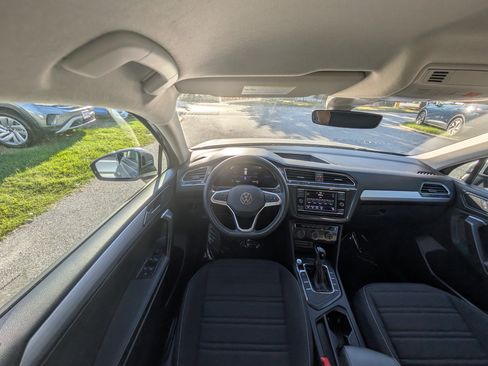Used 2024 Volkswagen Tiguan S FWD image 15