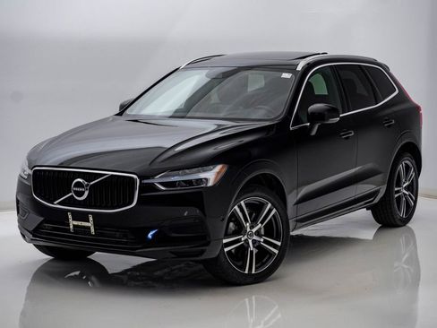 Used 2019 Volvo XC60 T6 Momentum w/ Premium Package AWD/4WD image 3