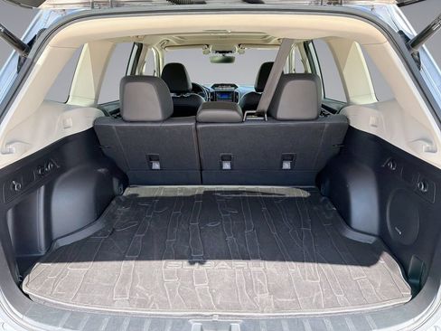 Used 2019 Subaru Forester Limited AWD/4WD image 13