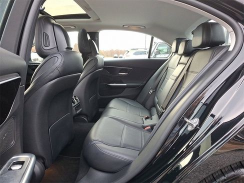 Used 2022 Mercedes-Benz C 300 4MATIC Sedan image 10
