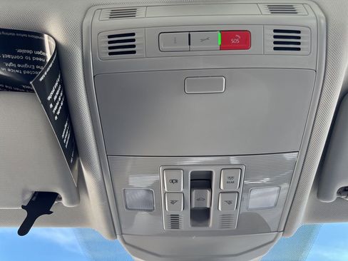 New 2025 Volkswagen Jetta SE image 28