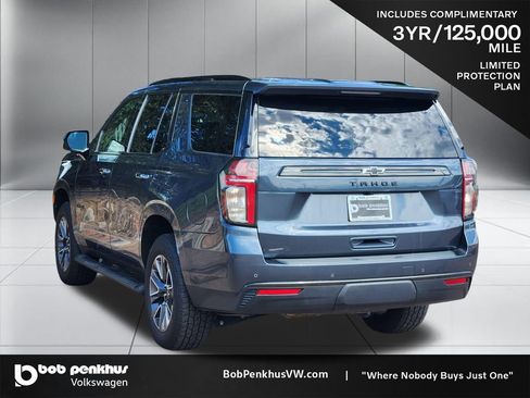 Used 2021 Chevrolet Tahoe Z71 w/ Luxury Package AWD/4WD image 27