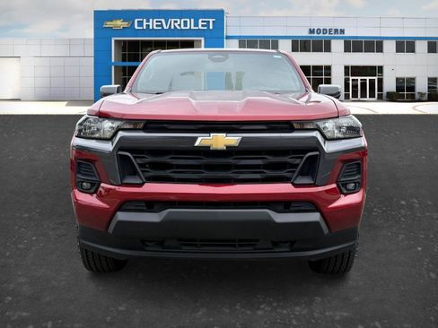 Used 2023 Chevrolet Colorado LT w/ LT Convenience Package II AWD/4WD image 7