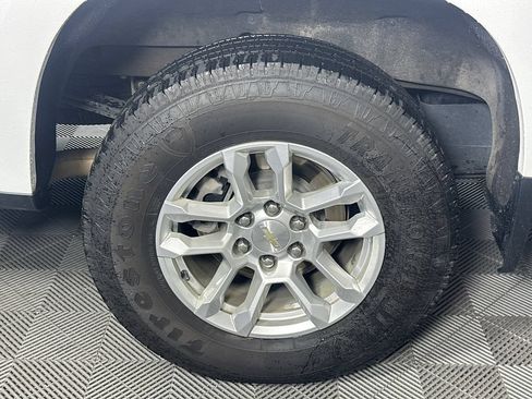 Used 2023 Chevrolet Silverado 1500 LT w/ Protection Package RWD image 17