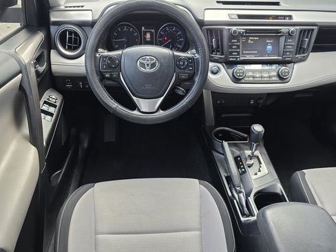 Used 2018 Toyota RAV4 XLE image 12
