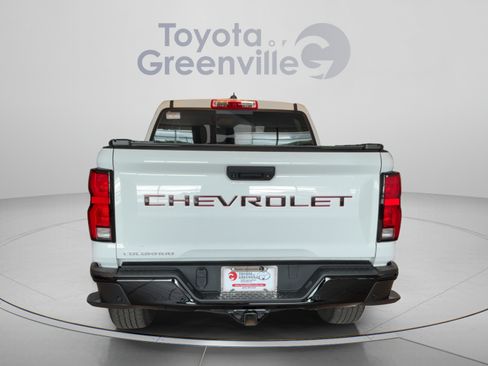Used 2024 Chevrolet Colorado Z71 w/ Z71 Convenience Package 2 AWD/4WD image 5