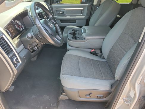 Used 2018 RAM 1500 Big Horn RWD image 4