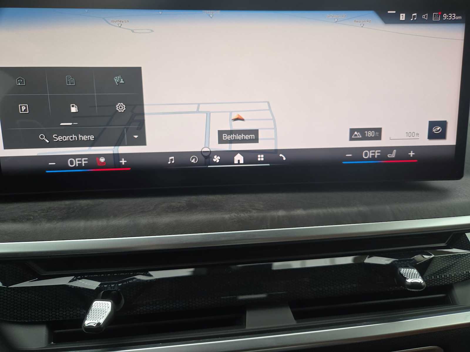 Used 2025 BMW X7 xDrive40i AWD/4WD image 13