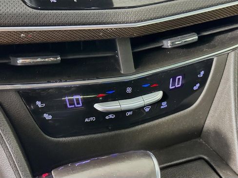 Used 2018 Cadillac CT6 Luxury image 17