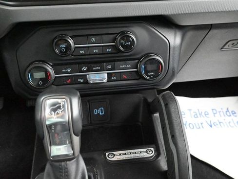 Used 2023 Ford Bronco Big Bend w/ Sasquatch Package AWD/4WD image 15