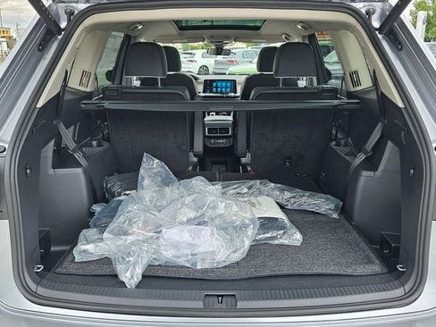New 2026 Volkswagen Atlas SEL Premium R-Line image 13