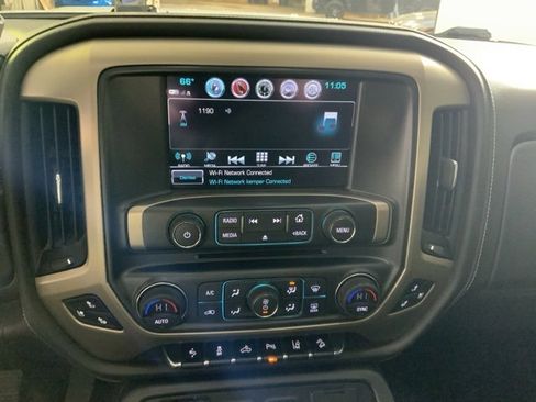 Used 2018 GMC Sierra 2500 Denali image 20