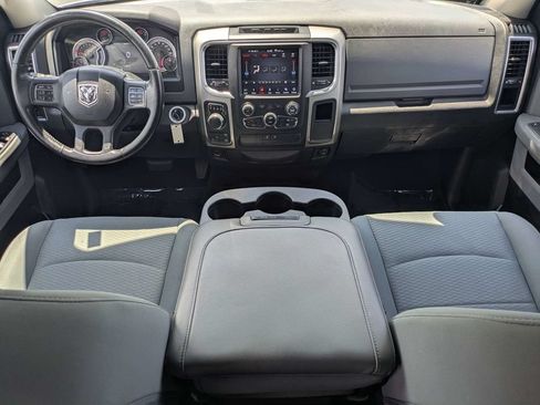 Used 2019 RAM 1500 Classic SLT w/ Luxury Group AWD/4WD image 14