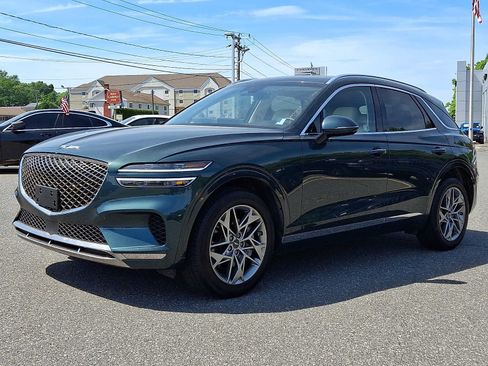 Used 2024 Genesis GV70 2.5T w/ Select Package AWD/4WD image 3