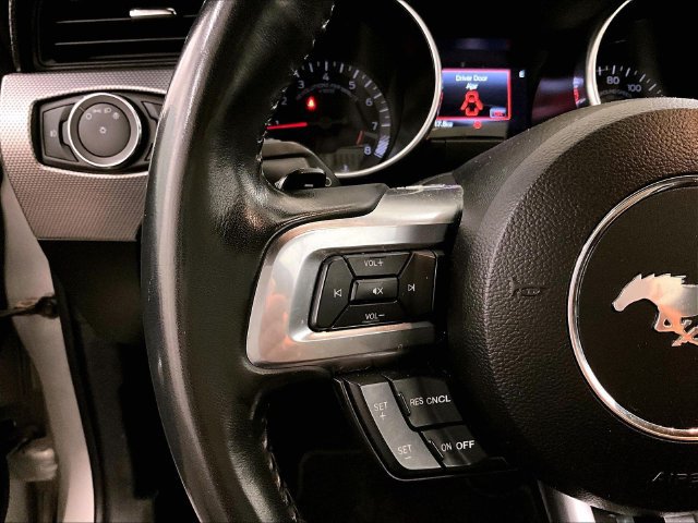 Used 2018 Ford Mustang GT RWD image 17