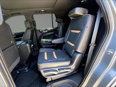 Used 2021 GMC Yukon AT4 AWD/4WD image 24