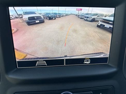 Used 2022 Chevrolet Silverado 1500 Custom image 24