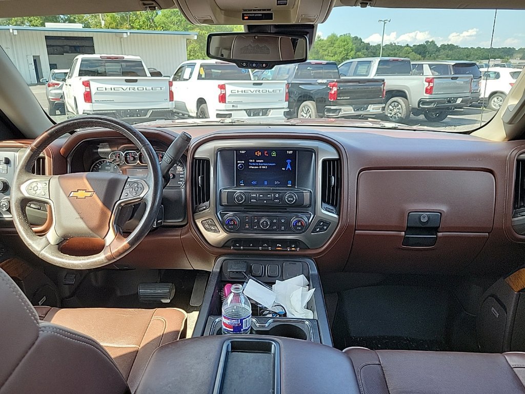 Used 2014 Chevrolet Silverado 1500 High Country w/ High Country Premium Package AWD/4WD image 16