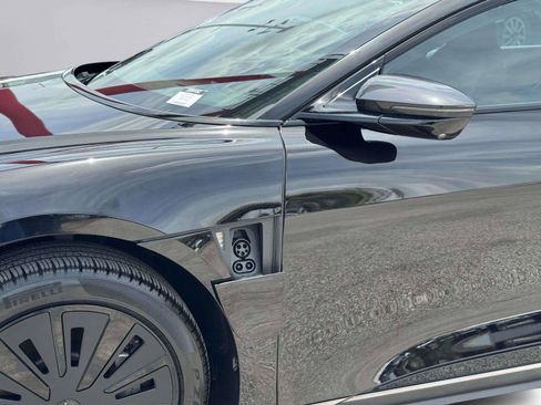 Used 2025 Lucid Air Pure RWD image 76